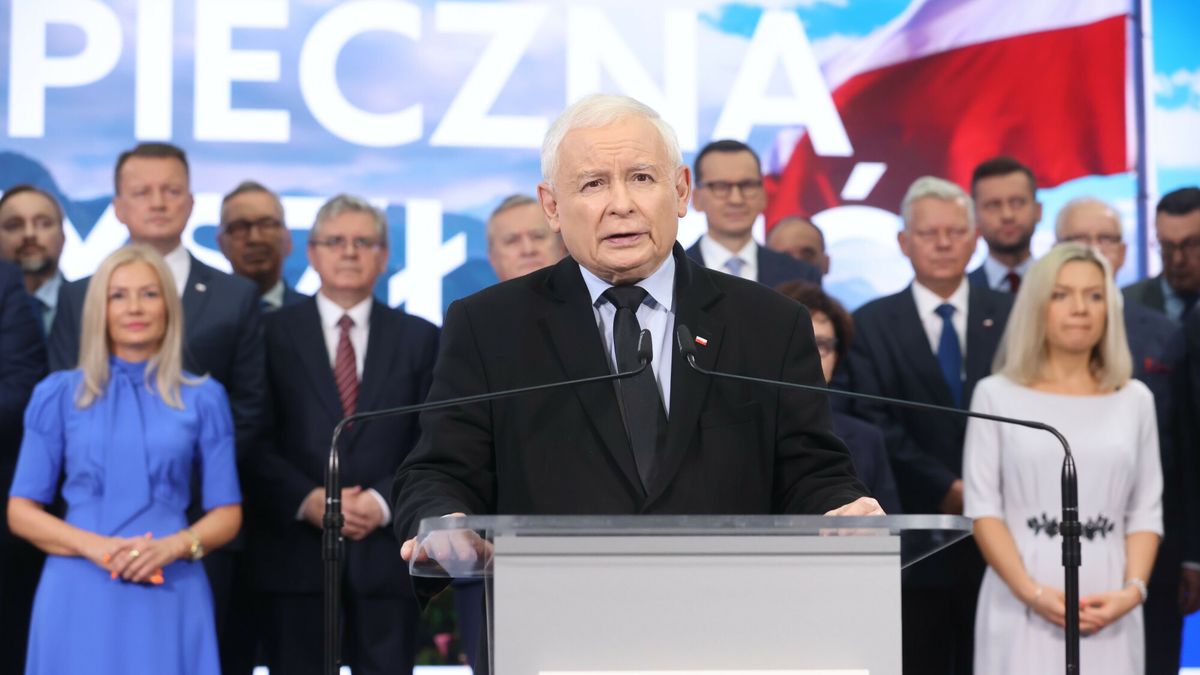 Prezentacja lider�w list wyborczych PiS
31.08.2023 Warszawa Prezentacja liderow list wyborczych KW Prawo i Sprawiedliwosc
Fot. Andrzej Iwanczuk/REPORTER
Andrzej Iwanczuk/REPORTER