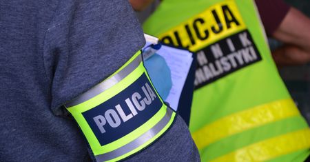W ręce policjantów z Wydziału Kryminalnego ostrowieckiej komendy "wpadł" 43-latek