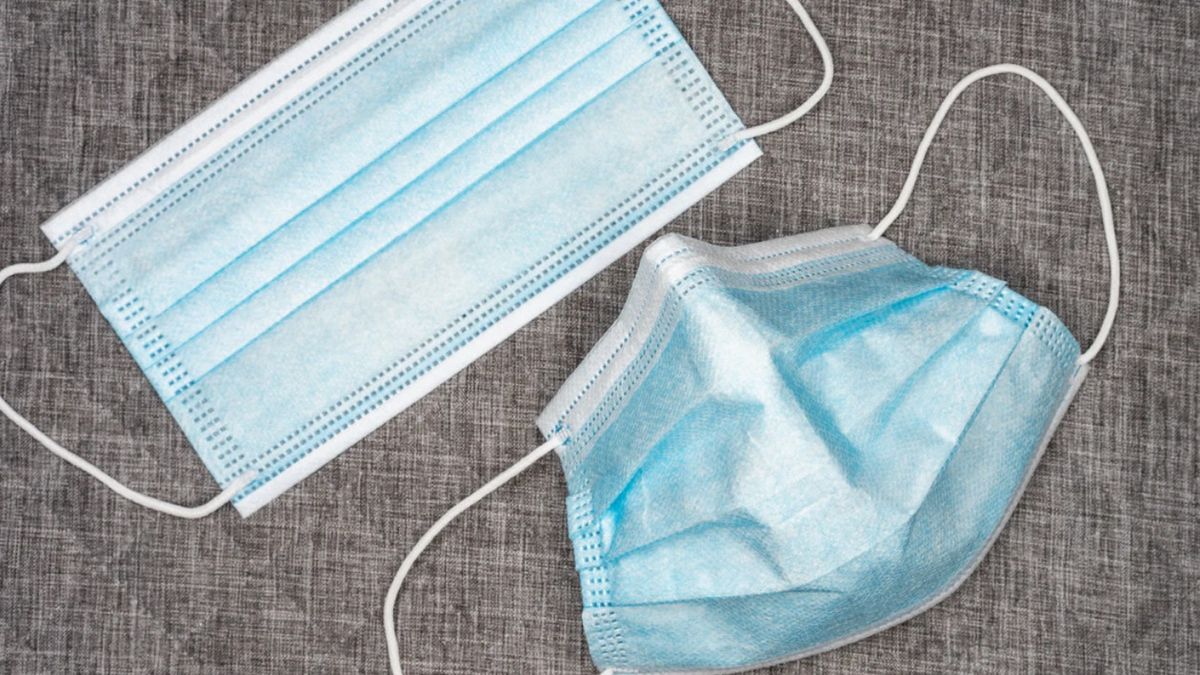 Koronawirus. Eksperci ostrzegają. Chodzi o maseczki