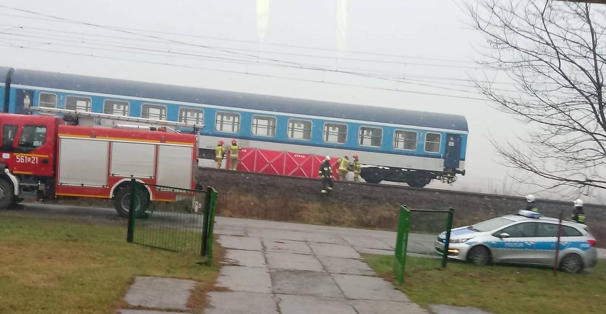 W Raciborzu pociąg śmiertelnie potrącił mężczyznę. 