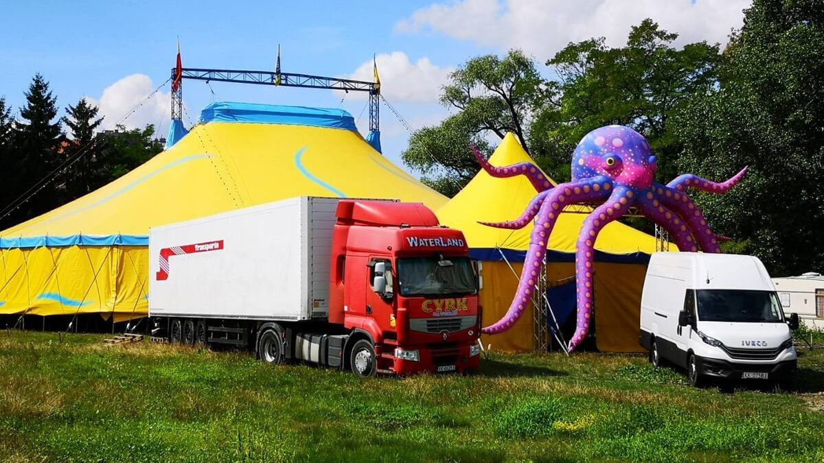 Cyrk na wodzie Waterland przyjechał do Lublina