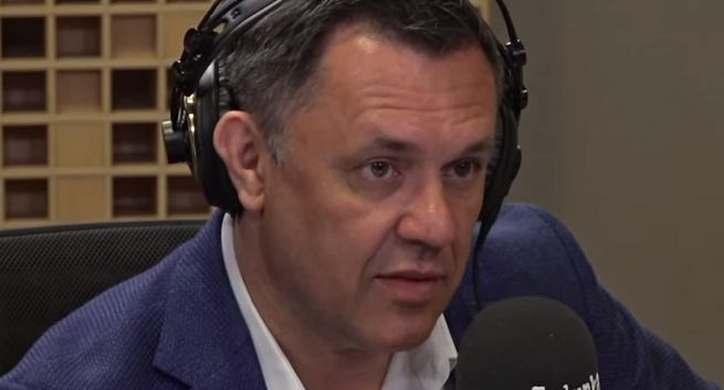 Jacek Łęski prowadzącym wywiady w „Sygnałach Dnia” Jedynki