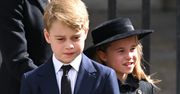 Książę George na pogrzebie królowej Elżbiety II nie miał na sobie czerni. Wiemy, dlaczego