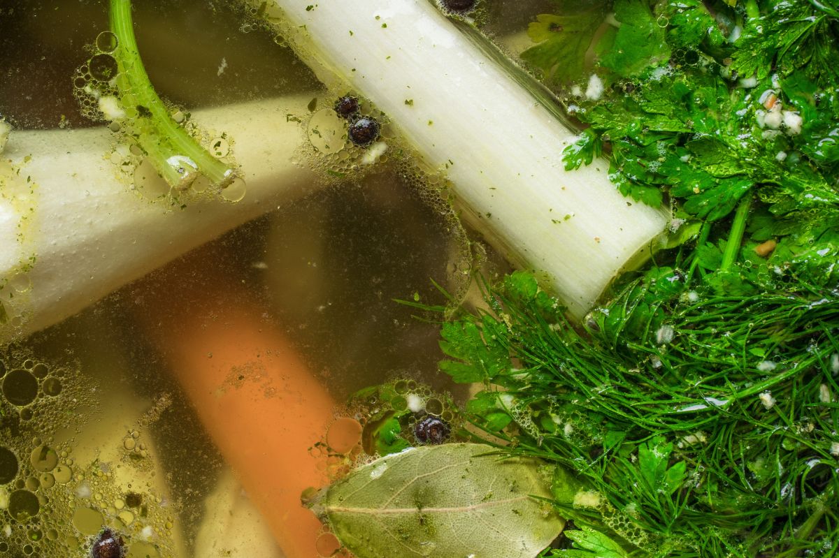 Too salty soup? An old grandmother's trick will help you.