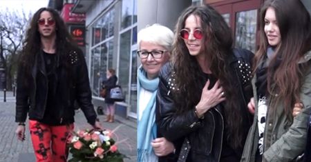 Michał Szpak wychodzi z TVN-u... w złotych butach!