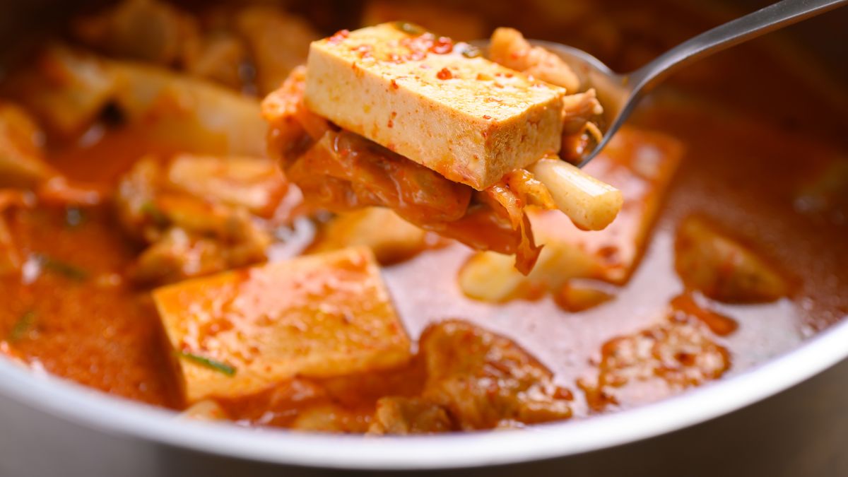 Zupa kimchi