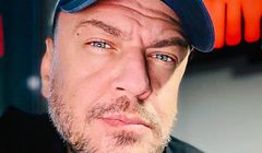 Koniec „Gastrofazy” w Antyradiu. Wraca Kuba „Kojot” Olszewski