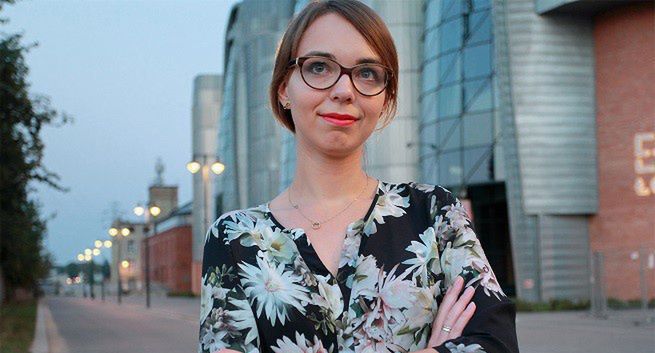 Julia Kałużyńska rozwija w Bluerank dział social media