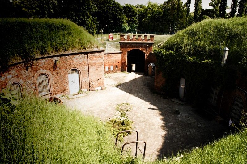 Twórca "Wiedźmina" kupił Fort Traugutta