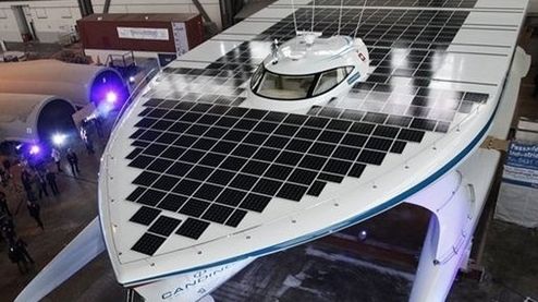 Największa na świecie solarna łódź 1