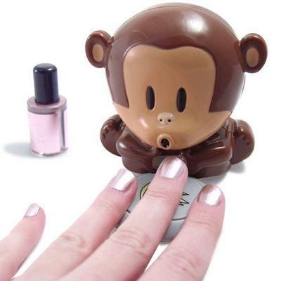 Małpa wysuszy Ci paznokcie