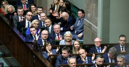 "Kolekcjonerzy" mieszkań w rządzie Tuska. Kto ma najwięcej?