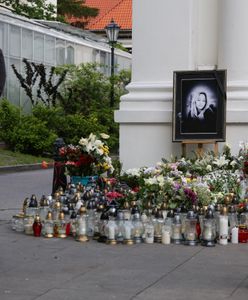 Studenci żegnają Małgorzatę D. Czuwanie na kampusie UW