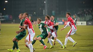 Olimpia Grudziądz podpisała nowe umowy z dwoma piłkarzami