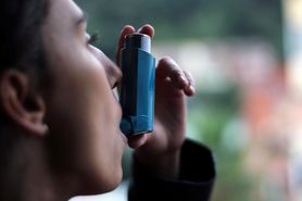 Astma u dorosłych – objawy, przyczyny, rozpoznanie i leczenie