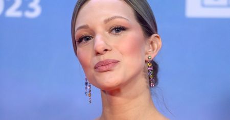 Zwykle nie pojawia się na takich imprezach. Anna Kraszewska na ramówce TVP. Co za dekolt!