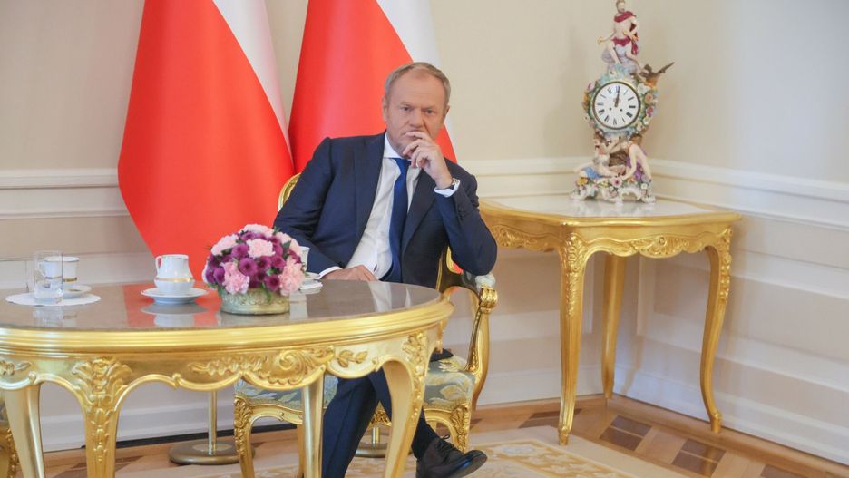Spotkanie prezydenta Karola Nawrockiego z premierem Donaldem Tuskiem
Fot. Wojciech Olkusnik/East News, 14.08.2025. Palac Prezydencki. Prezydent Karol Nawrocki spotkal sie z premierem Donaldem Tuskiem. Spotkanie odbywa sie po miedzynarodowych spotkaniach w sprawie Ukrainy.
N/z: premier Donald Tusk w oczekiwaniu na spotkanie
Wojciech Olkusnik