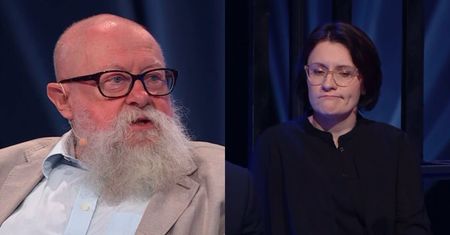 Jerzy Bralczyk w TVP Info: "Mówienie, że pies umarł, jest dla mnie obce. Nie, pies ZDECHŁ". Po tych słowach w sieci WYBUCHŁA AFERA