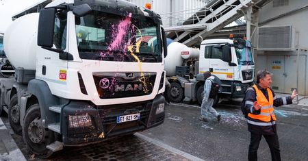 Gigant stanie przed sądem. Odpowie za finansowanie terroryzmu