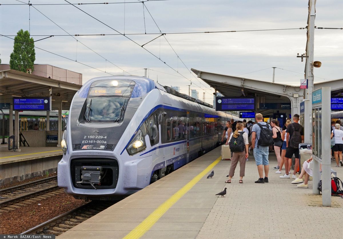 Pociąg PKP Intercity. Zdjęcie ilustracyjne