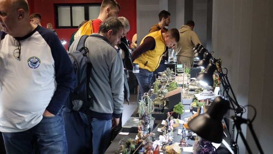 Gniezno stolicą polskiego modelarstwa. Ruszyła MODELARSKA KORONA GNIEZNA 2025