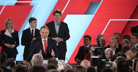 Wyniki exit poll. Tak głosowały miasta, tak głosowały wsie