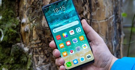 Telefony Huawei są nie tylko dla buntowników bez powodu. Wystarczy przyjrzeć się im bliżej