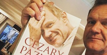 Wieczór autorski Cezarego Pazury odwołany: "NIE GODZIMY SIĘ NA CENZURĘ"