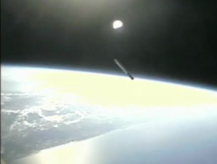 Niesamowity widok z odrzuconego członu rakiety [wideo]