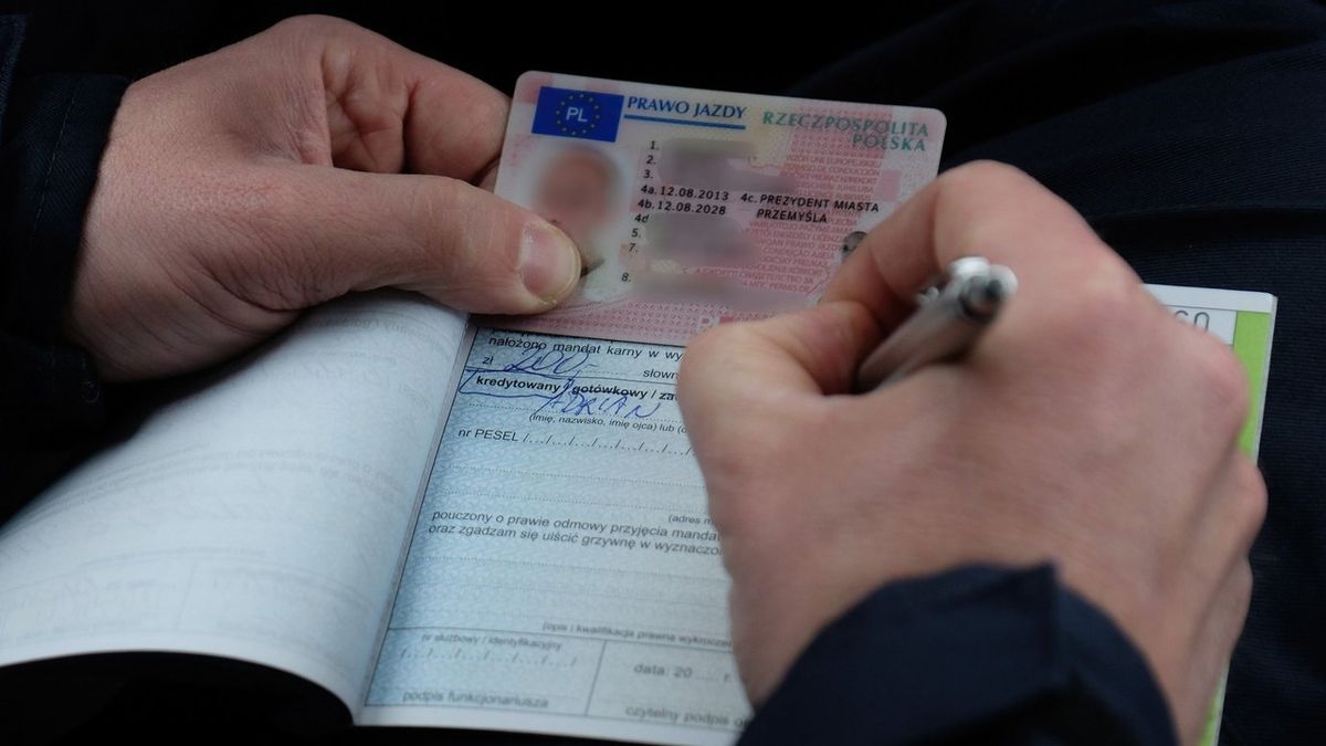 Odebrane prawa jazdy dalej liczy się w tysiącach.