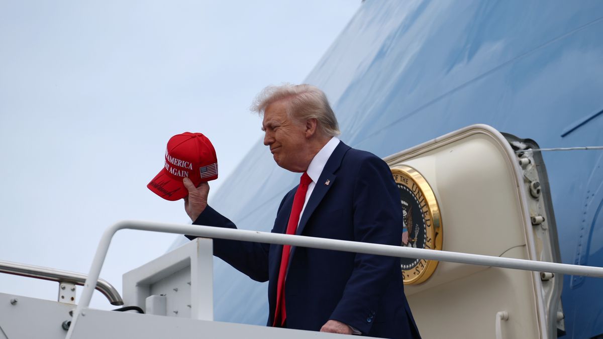 DAYTONA BEACH, FLORIDA - FEBRUARY 16: U.S. President Donald Trump exits Air Force One for the NASCAR Cup Series Daytona 500 at Daytona International Speedway on February 16, 2025 in Daytona Beach, Florida. (Photo by Chris Graythen/Getty Images)