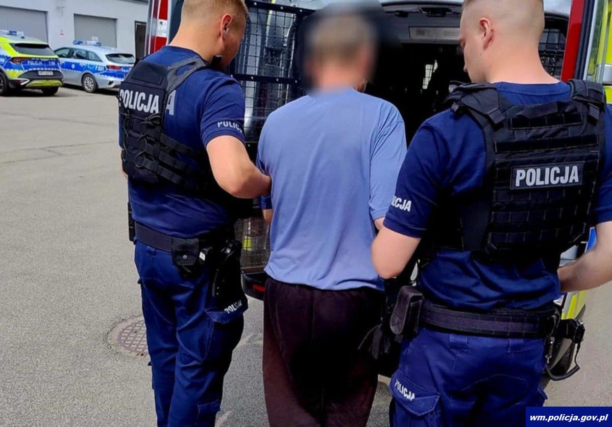 Krwawy finał spotkania przy alkoholu w gminie Kętrzyn. 56-latek odpowie za usiłowanie zabójstwa