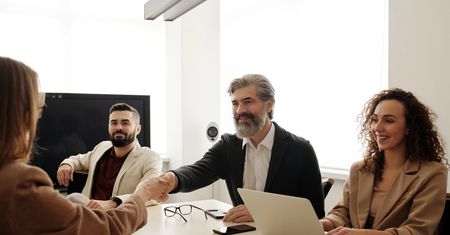 RANKING MONEY.PL: Które konto naprawdę wspiera prowadzenie biznesu? Oto grudniowy ranking kont dla spółek