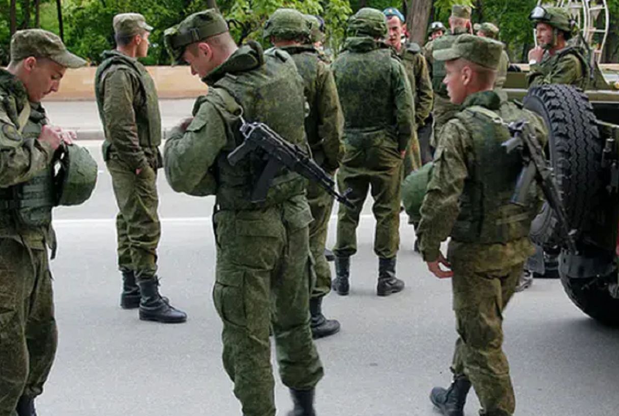 FSB arrests four for plotting to poison Russian soldiers, claims affiliation with Russian Volunteer Corps
