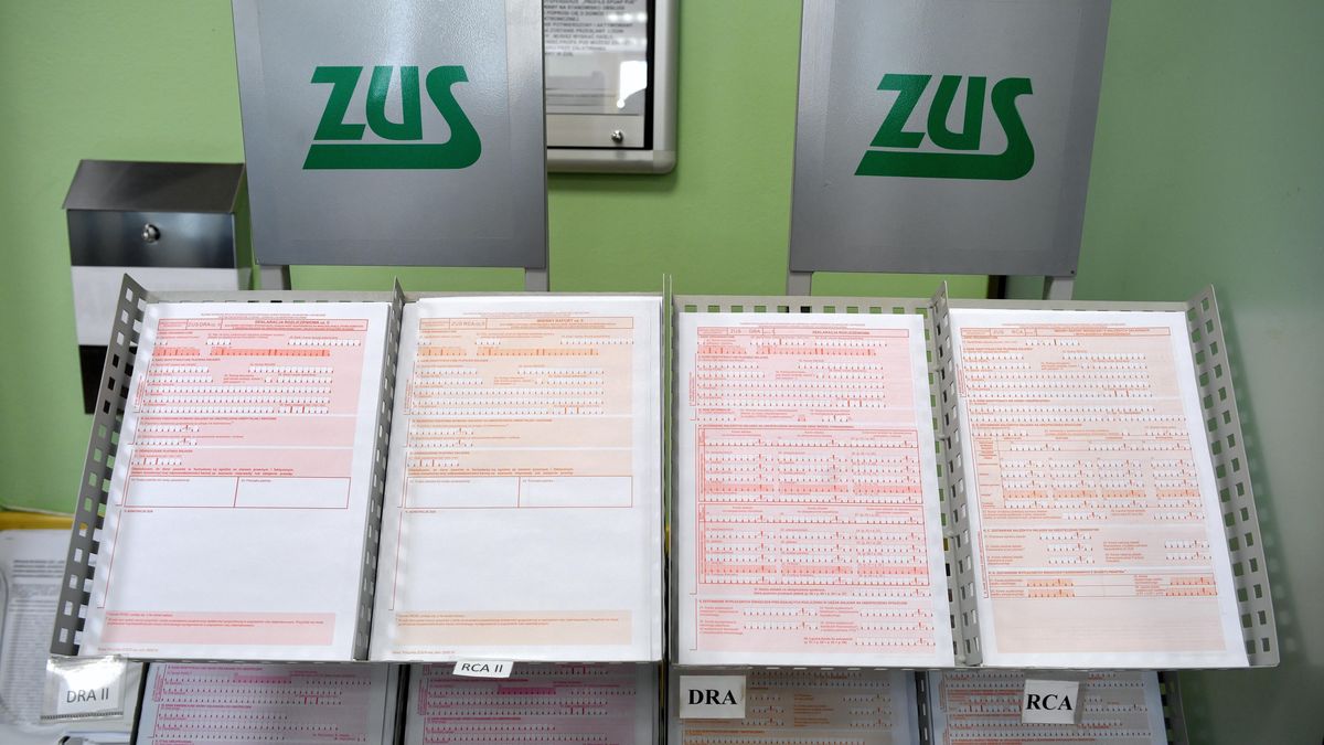 Od 1 stycznia 2021 r. wchodzi nowy obowiązek rejestracji umów o dzieło z niepracownikami. 