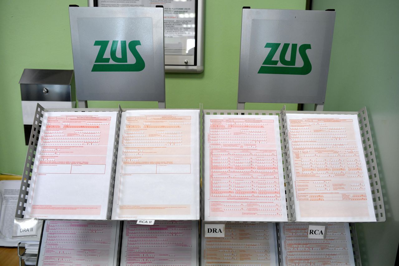 Wchodzi rejestr umów o dzieło. Nowe prawo odczują i celebryci, i osoby sprzątające