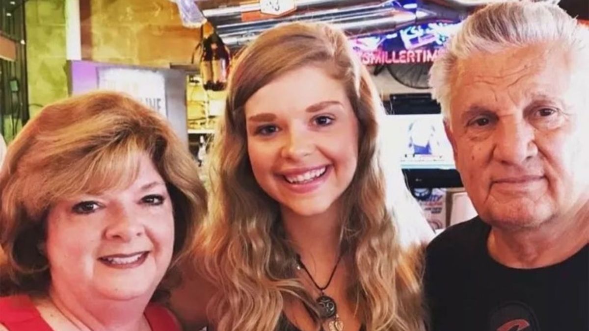 Jessica przez 30 lat wierzyła, że jej biologicznym ojcem jest Mike Harvey 