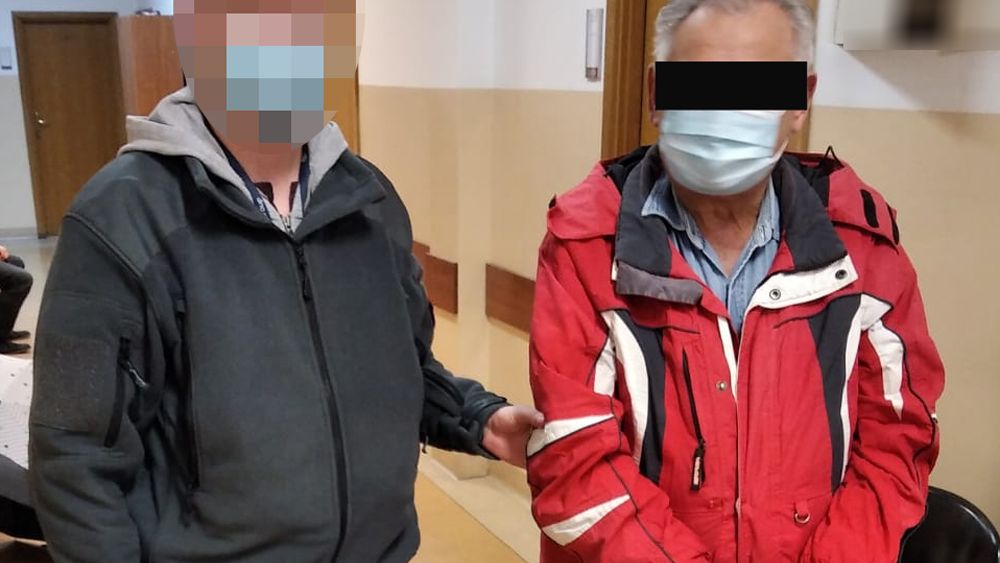 Starszy pan wpadł z kilogramem marihuany w bagażniku