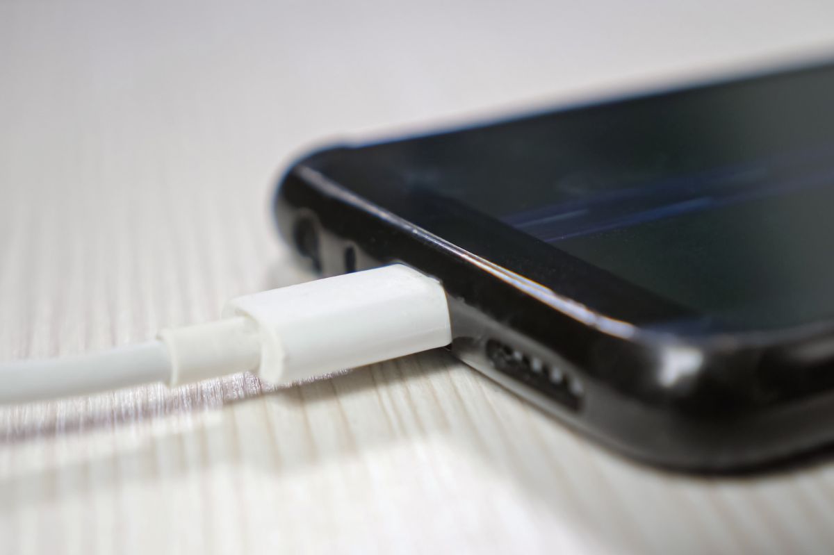 Charging your phone at night: A fire hazard you might ignore