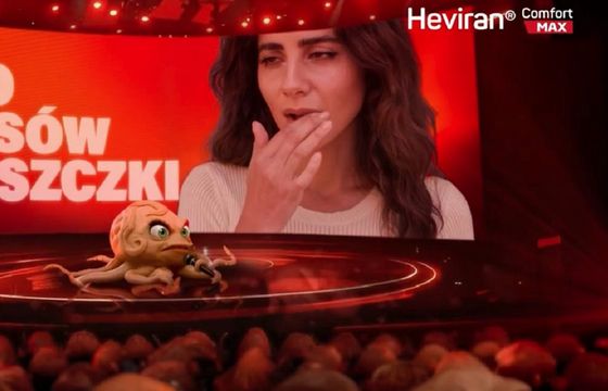 Lady Opryszczka reklamuje Heviran Complex Max