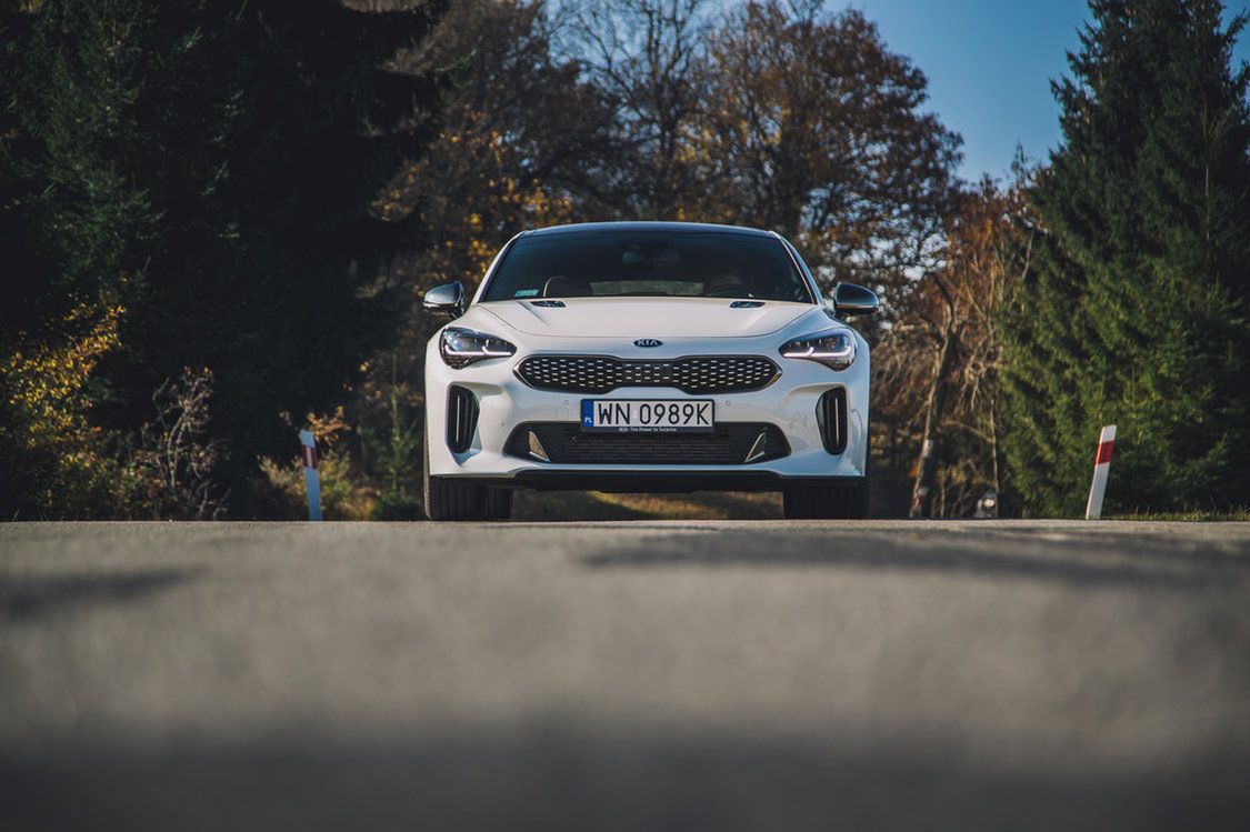 Kia Stinger dobrze przyjęta na naszym rynku. Polacy kupili już 500 sztuk koreańskiego granturismo