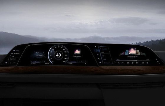 LG: cyfrowy kokpit do samochodu P-OLED w Cadillacu Escalade 2021