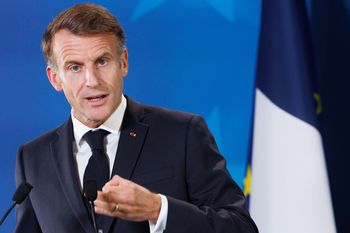 Protesty we Francji. Macron w orędziu o wielkich stratach