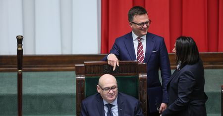 Jest wyłom w klubie PSL. Koalicyjna wojna w rządzie