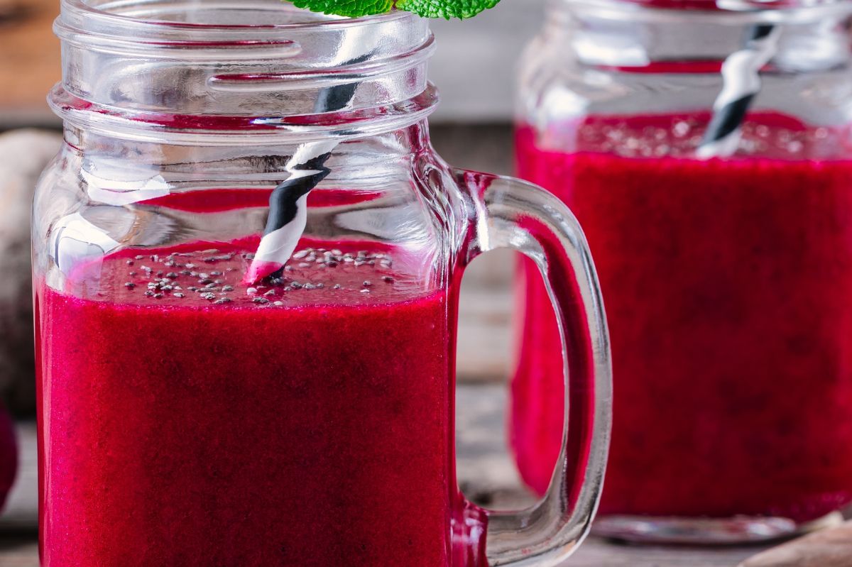 Z kilku tanich składników powstaje koktajl. Dzięki niemu z twarzy znikną zmarszczki