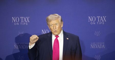 Trump już mówi o planach ws. uranu w Iranie. Wydobycie będzie "długie i trudne"