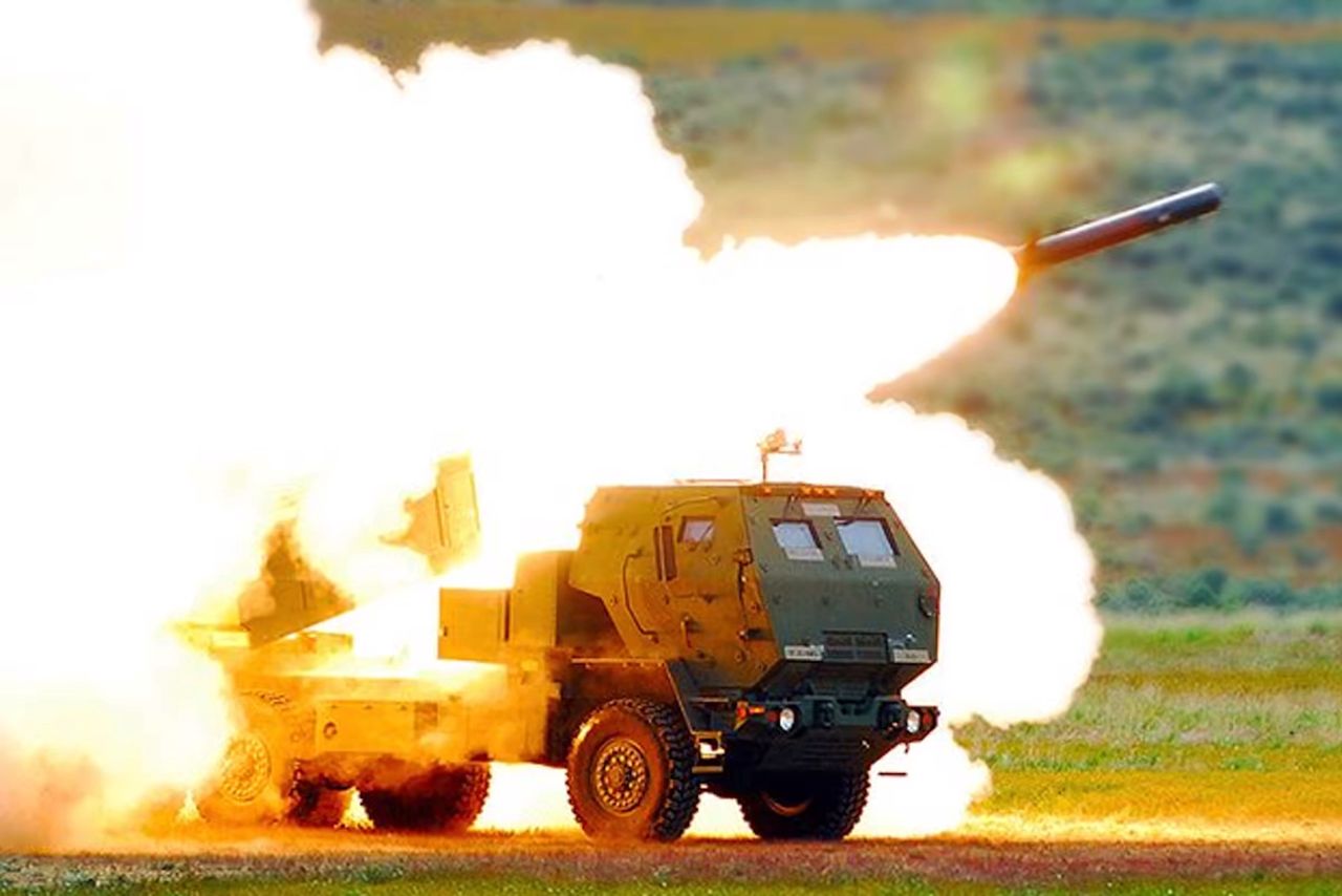 M142 HIMARS launcher