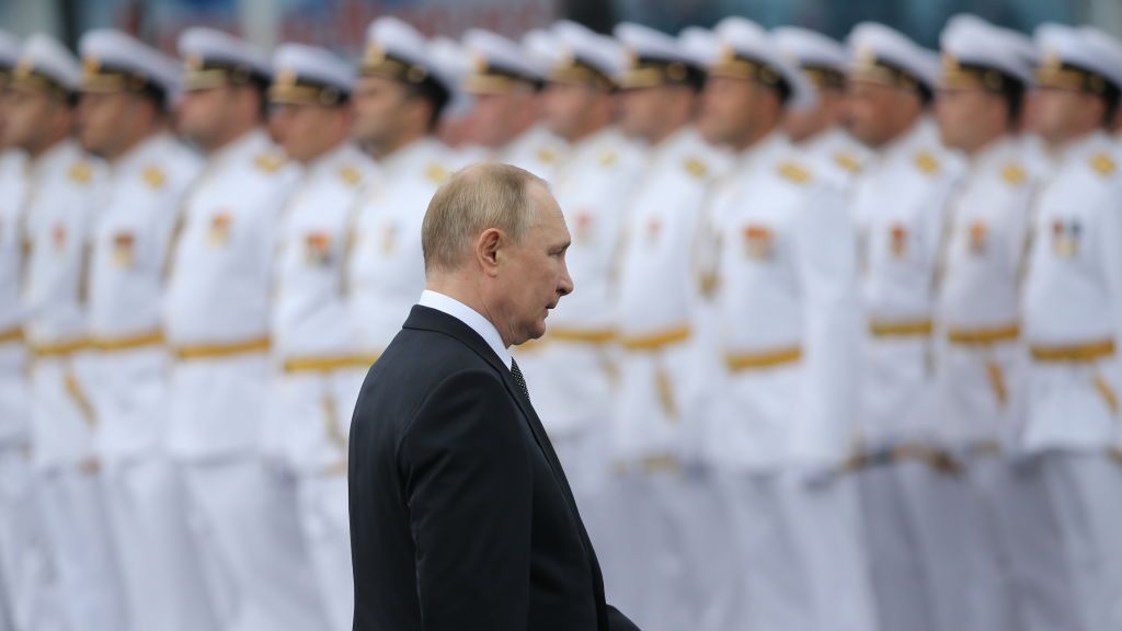 Największą pozycją na liście rosyjskich strat pozostaje krążownik rakietowy Moskwa, wart około 750 mln USD