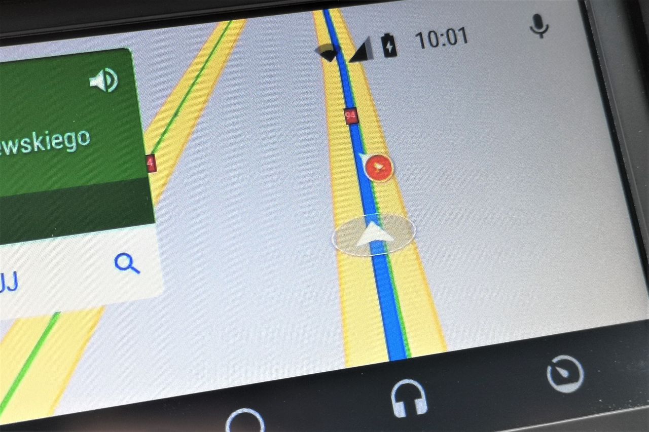 Informacje o fotoradarach są wyświetlane także w Android Auto.