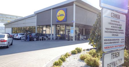 "Mandat" na parkingu sklepu. UOKiK: rośnie liczba skarg